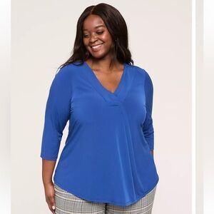 Lane Bryant Swing 3/4-Sleeve Pleat-Front Top in Deep Blue Size 30/32